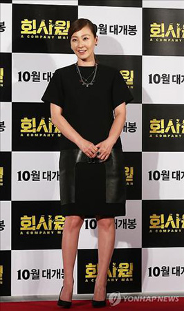 女優イ・ミヨン、沈没事故の犠牲者へ1億ウォン寄付