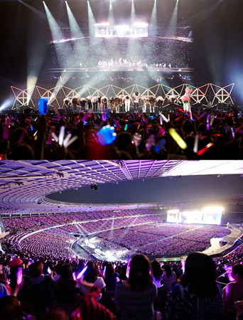 「SMTOWN LIVE」日本で12万人動員、累積観客数100万人突破の大記録
