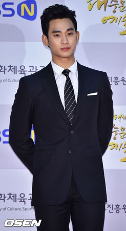キム・スヒョン、映画「リアル」出演へ　2年ぶりにスクリーン復帰