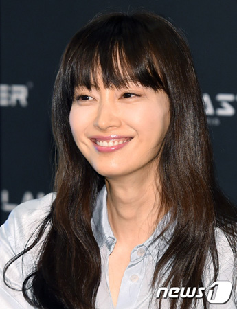 俳優ウォンビンの妻 イ ナヨン 過去にはペ ヨンジュンとの結婚説も K Pop 韓国エンタメニュース 取材レポートならコレポ