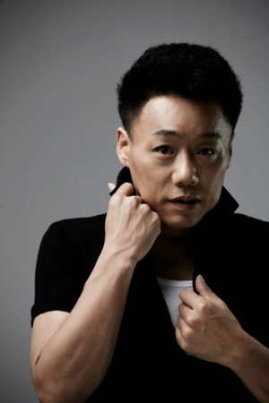 “同性に性暴行”元芸人ペク・チェヒョン、準強制醜行容疑で在宅起訴