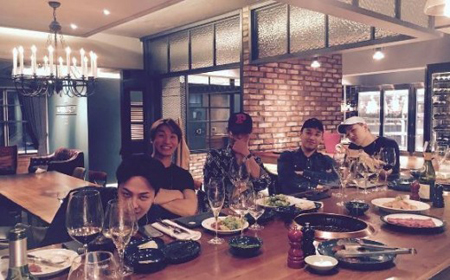 「BIGBANG」、メンバーそろってのディナー写真を公開