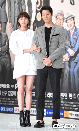 俳優イ・ドンゴン＆女優チョ・ユンヒ、熱愛認める “ドラマ夫婦から現実の恋人に”