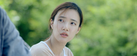 女優ソン・スヒョン、全州国際映画祭でレッドカーペットに登場