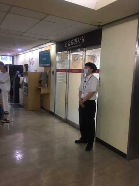 集中治療室の「BIGBANG」T.O.P、固く閉ざされたドアと警備員に守られ現在も治療中
