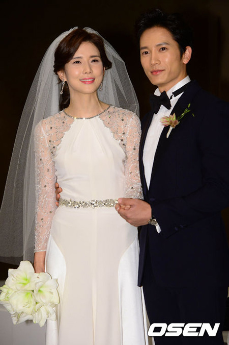 俳優チソンXイ・ボヨン夫妻、tvNリアリティ番組「新婚日記」出演は不発に