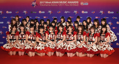 「AKB48」、初めて韓国人振付師を起用…「GFRIEND」のダンスや「アイドル学校」で活躍のパク・ジュンヒ氏