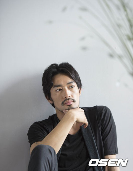 大谷亮平、初主演の日本映画「ゼニガタ」は「自信ある作品」
