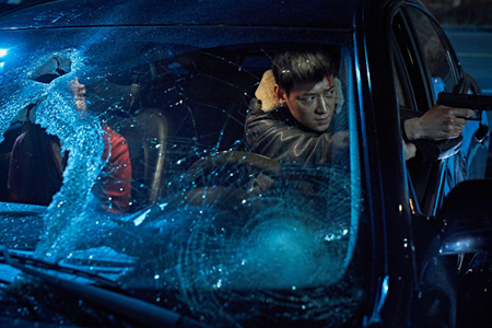 【公式】カン・ドンウォン＆ハン・ヒョジュ＆チョン・ウソン出演「人狼」、7月25日公開へ