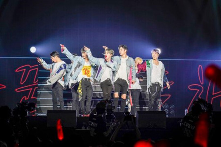 YGヤン・ヒョンソク代表、「iKON」の日本ツアー現場を報告 「ゆっくり長くいこう」