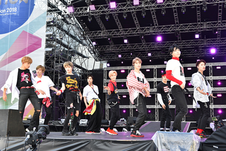 「NCT 127」、デビュー後初の日本ライヴツアー開催決定！