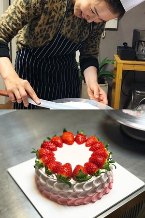 女優イ・ハニ、恋人ユン・ゲサンの誕生日に手作りケーキ？　パティシエレベルの完成度