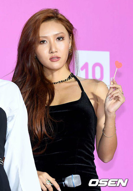 セール中…ファサ直筆サイン入り超大型写真…MAMAMOO…ママムー… セール中