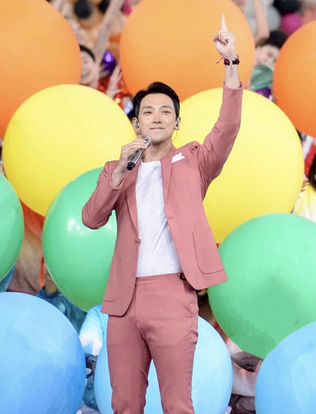 歌手Rain(ピ)、中国の国家級行事に公式招待…現地で熱い歓声