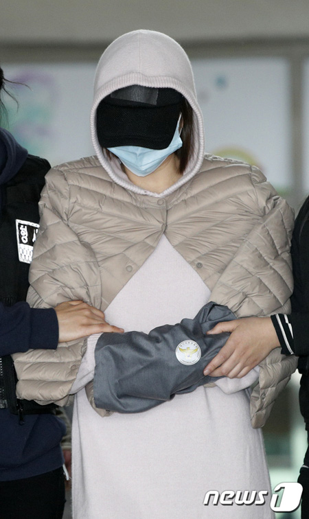 “ミルク姫”ファン・ハナに懲役2年を求刑＝韓国検察