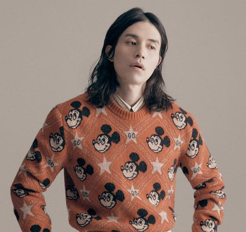 俳優イ ドンウク 長髪で破格の変身 2年連続 今年の男 の貫禄 K Pop 韓国エンタメニュース 取材レポートならコレポ