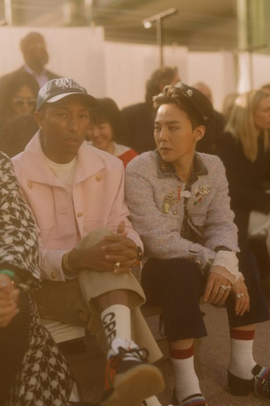 トピック G Dragon Bigbang シャネルを完ぺきに着こなす輝くファッションセンスが話題 K Pop 韓国エンタメニュース 取材レポートならコレポ