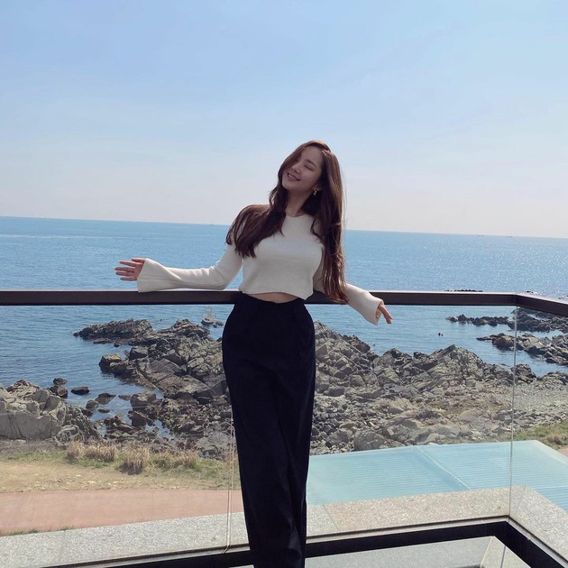 女優パク・ミニョン、海をバックに健康的なセクシーさ発散 | K-POP、韓国エンタメニュース、取材レポートならコレポ！