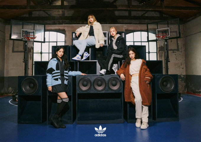 BLACKPINKジェニーさん着用 アディダスadidas NMDV3 ブラック 大量限定