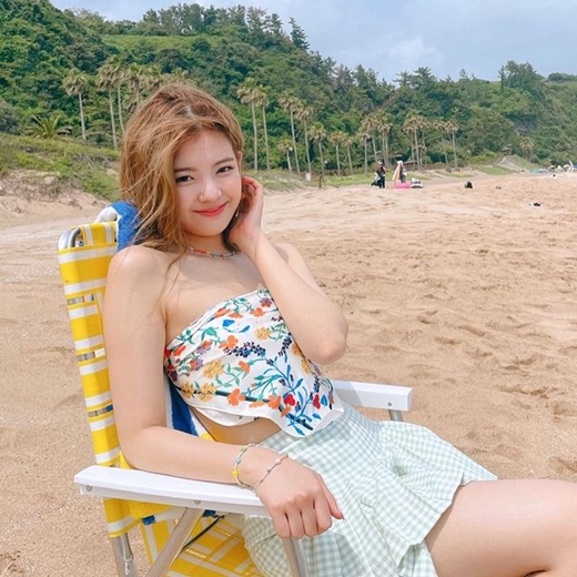 ITZY」リア、ごく細の海岸ルックを公開 | K-POP、韓国エンタメニュース