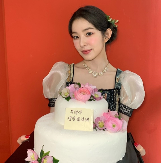 red velvet アイリーン 誕生日会 センイル パーティー トレカ red velvet アイリーン アイリン 幼少期 センイル バースデー