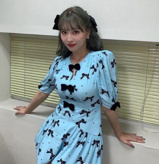 TWICE タンクトップ モモ TWICE MESH UNIFORM MOMO タンクトップ 64 - メルカリ