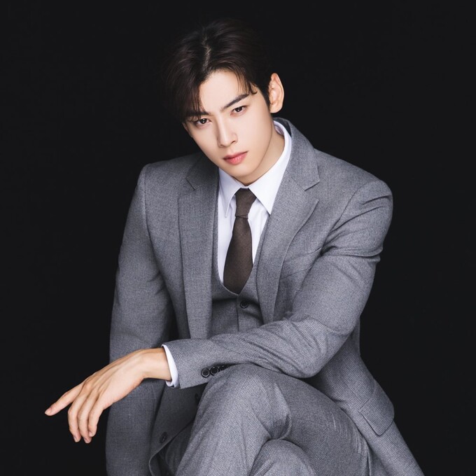 ASTROチャウヌ、オールブラックスーツでクールなカリスマ発散 | K-POP、韓国エンタメニュース、取材レポートならコレポ！