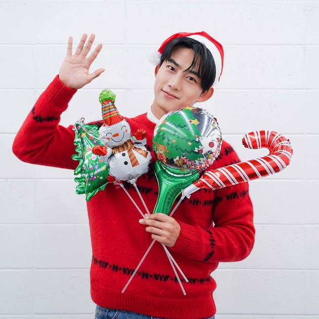 2PM」テギョン、一足早いクリスマスの雰囲気…このかわいさは罪 | K-POP