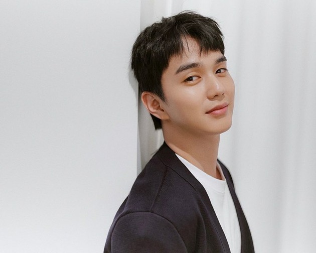 俳優ユ・スンホ、マレーシアでデビュー23年ぶりに“潜跡”…「Off the Grid 秘密の足跡」の10番目の主人公に KPOP、韓国