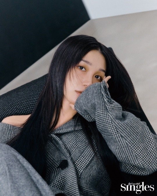 チョン・ウンジ（Apink）、「ジンクスは壊そうと努力」 …グラビア公開