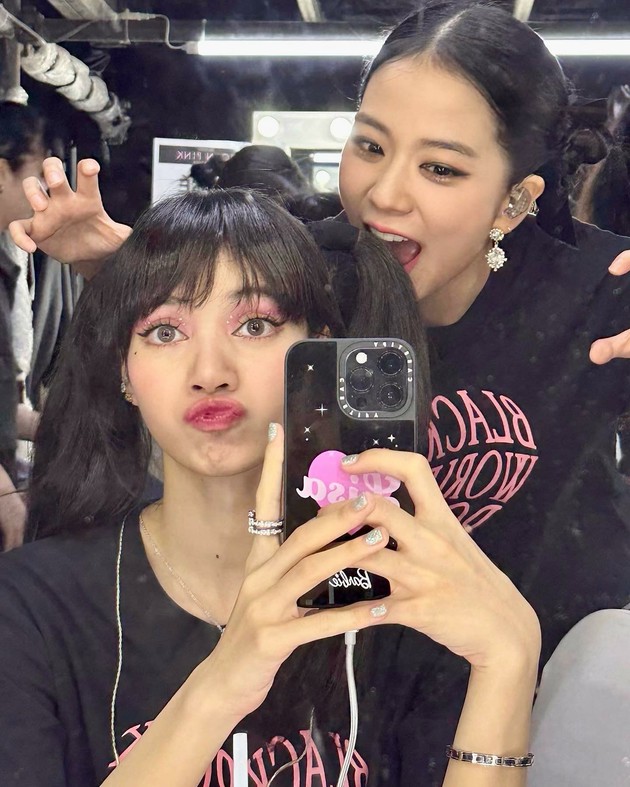 BLACKPINK ジス　ユニバーサル BLACKPINK ユニバーサル ジス （BLACKPINK」ジス、米国USJを満喫