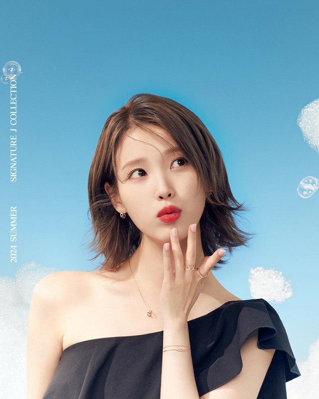 IU、鎖骨まで美しいジュエリーグラビア公開（動画あり） | K-POP