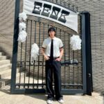 「東方神起」ユンホ、ブラック＆ホワイトファッションでファッションショーに参席…“うれしい出会いそして楽しい時間”