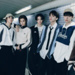 BOYNEXTDOOR、JP 1st Single『AND,』コンセプトフォト第二弾を公開！日本の駅やコンビニで撮影！コンセプトは「夜行（YAKOU）」