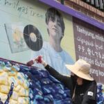 「BTS」V ＆ SUGAの壁画通りが1人130万ウォン…HYBEも知らなかった「BTS」の旅行商品