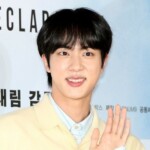 「BTS」JIN、「子犬アレルギー」にも薬を飲みながら捨て犬保護センターでボランティア