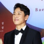 故イ・ソンギュンさん、「第29回釜山国際映画祭」で韓国映画功労賞の主人公に…ソン・ジュンギ＆アン・ジェホンらも涙