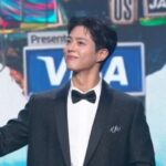 俳優パク・ボゴム、流暢な英語で「2024 MAMA AWARDS」を進行…“アメリカでの第一歩、共にできてうれしい”