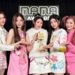 ILLITが「2024 MAMA」で新人賞を受賞！今年、縦横無尽に活躍した“スーパー新人”を立証！  Instagram REELSの人気上昇オーディオで日韓1位となった新曲「Tick-Tack」の英語バージョンもリリース！