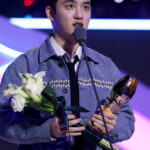 「EXO」D.O.、「2024 KGMA」でベストR&B男子賞の栄誉…「慰労と勇気を与えたい」