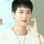 【公式】「BTS」JIN、24日に異色のファンサイン会開催…「メリーゴーランド」で出会う