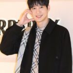 “AV表紙秒速で削除”俳優パク・ソンフン、釈明で一段落…「イカゲーム2」のインタビューで言及なるか？