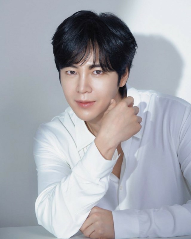 b050f0cf42a1982a9ea2c3756db03e