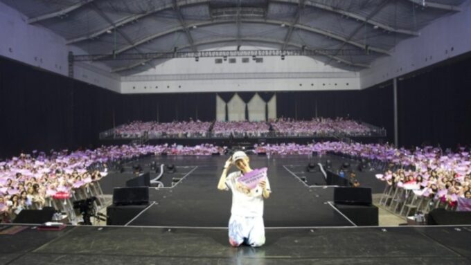 EXOベクヒョン、初ソロツアーでアジア公演盛況