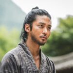 ロウン（SF9）、新ドラマ「濁流」で朝鮮の野性男に破格変身…キャラクタースチール公開