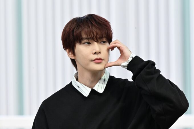 フォト】「NCT」ドヨン、ドルチェ＆ガッバーナのショーのためミラノへ