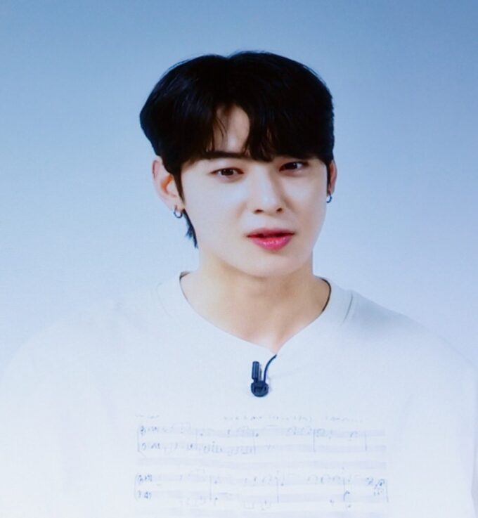 軍服務中”チャウヌ（ASTRO）、映画「ファーストライド」制作報告会に