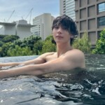 「RIIZE」アントン、元競泳選手はプールでも貴公子ビジュアル…“Can u swim？”