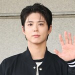 パク・ボゴム、最優秀タレント賞受賞… 「初めてのMCでたくさん学んだ」