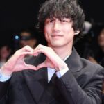 俳優坂口健太郎、3歳年上女性と同棲説…韓国でも報道